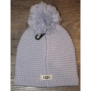 UGG | Accessories | Nwt Ugg Light Gray Cable Knit Beanie  display picture 1